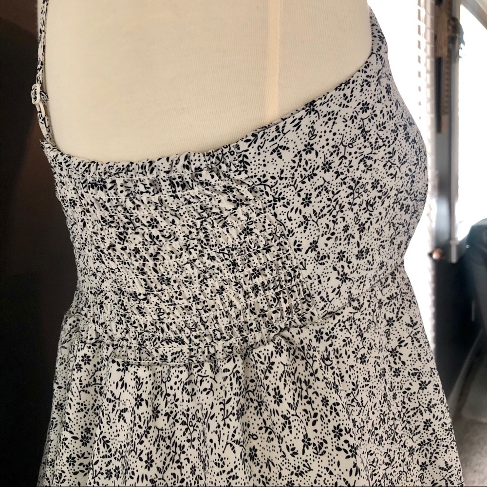 New Black & White Floral Multi Tiered Dress Size M - Picture 9 of 15